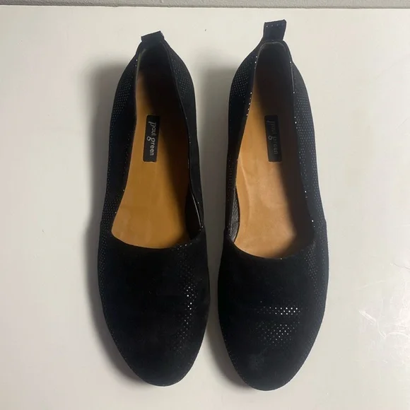 Paul Green Munchen Naomi Perforated Black Loafer Flats, Size US 8.5 or UK 6